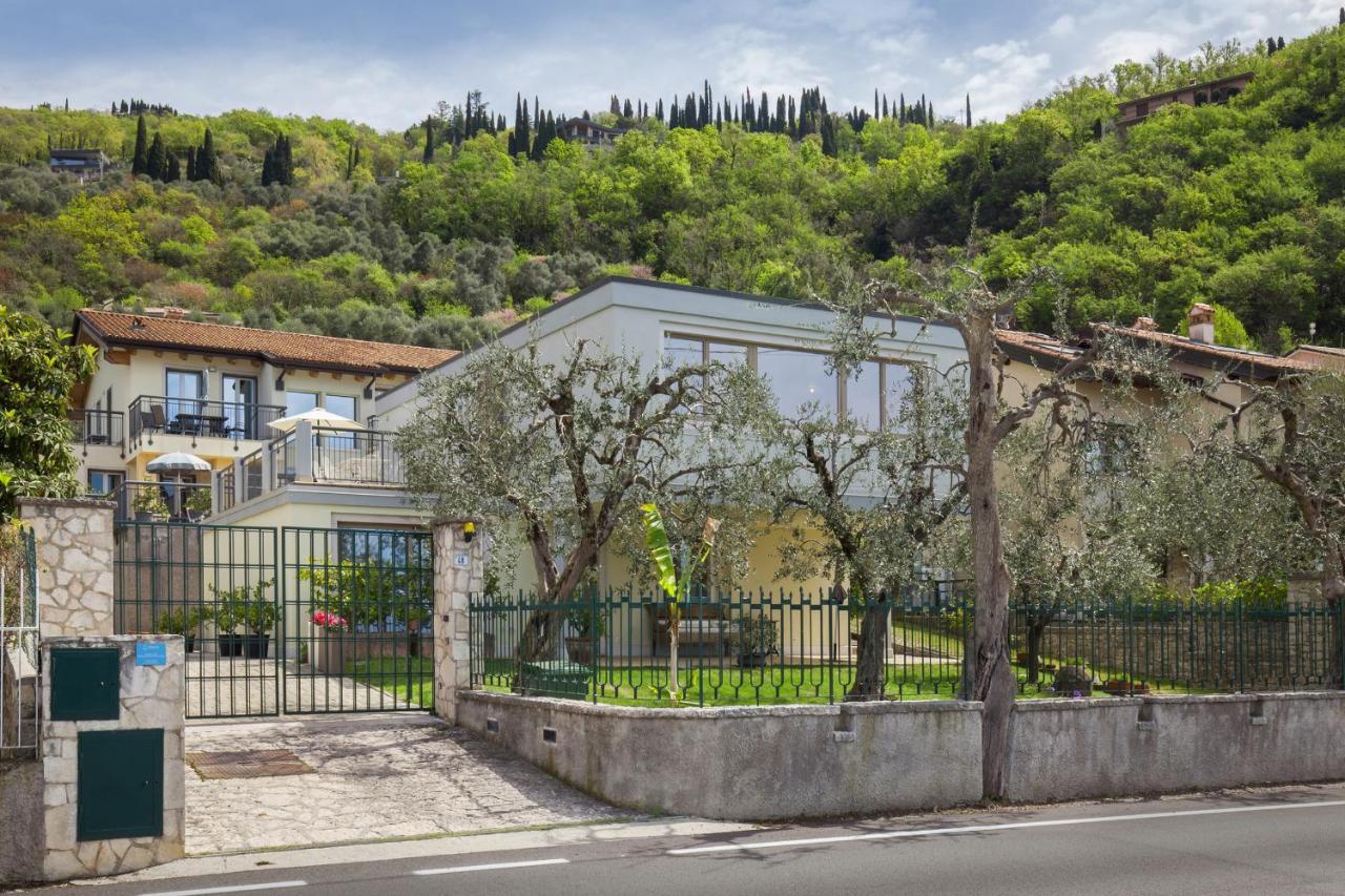 Appartamento Residenza Al Lago Torri Del Benaco Esterno foto